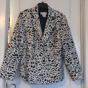 Black and white pattern jacket 18w Allyson Cara
